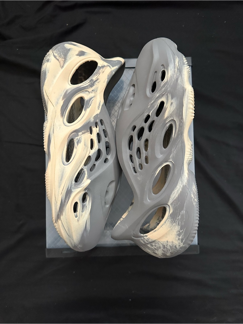 Adidas Yeezy Foam RNNR size 10